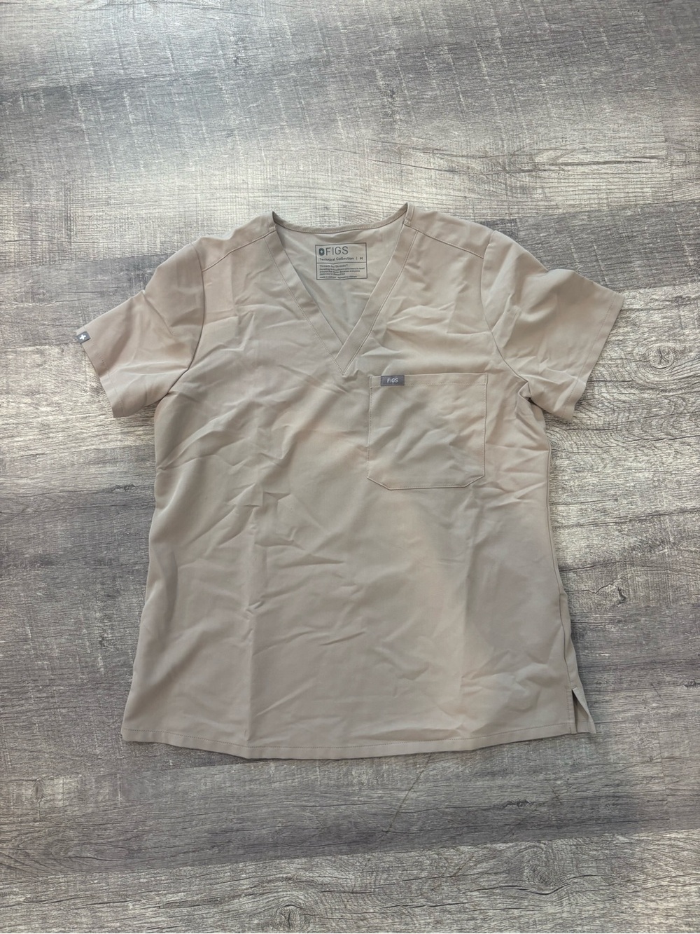 Figs Women's V-Neck Scrub Top And Pants in Light Taupe
